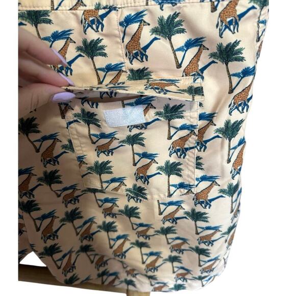 Retromarine Banana Republic NWT Swim Shorts Giraffe Print Mesh Lining Size XL - Picture 8 of 13